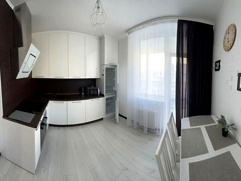 квартира за адресою Драгоманова вул., 2-Б