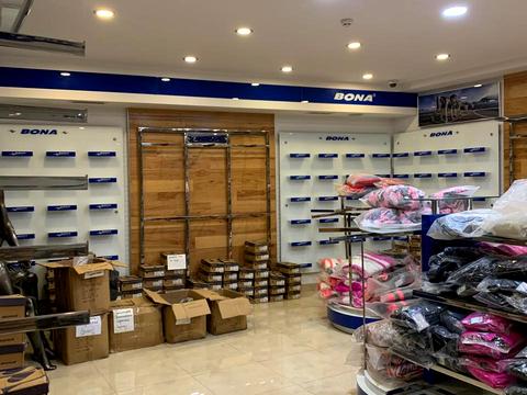 комерційна за адресою Європейська пл. (Катерининська), 1