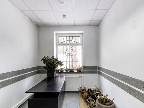 комерційна за адресою Гетьмана Сагайдачного вул., 42