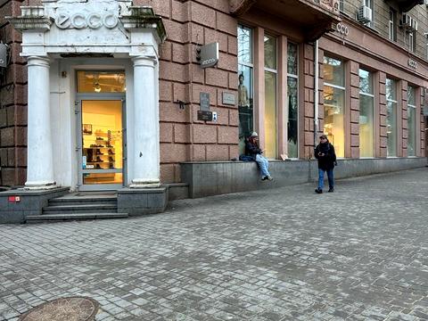 комерційна за адресою Грецька вул., 43