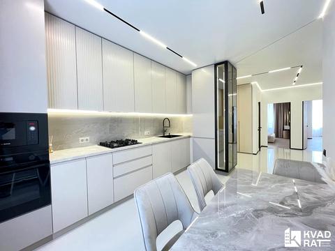 квартира за адресою Приозерна вул., 42