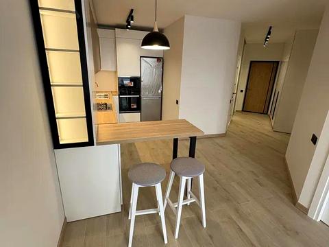 квартира за адресою Карла Мікльоша вул., (Будинок 4)