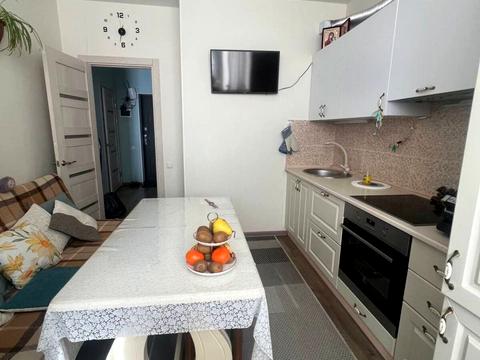 квартира за адресою Захисників України вул. (1-го Травня), 40-Б