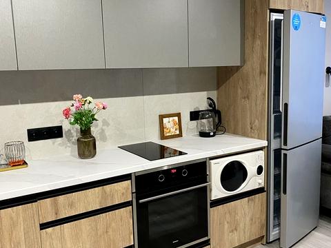 квартира за адресою Віктора Некрасова вул. (Північно-Сирецька), 12-А