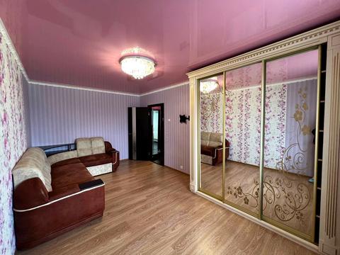 квартира за адресою Євгена Коновальця вул., 12