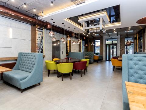 комерційна за адресою Вовчинецька вул., 196