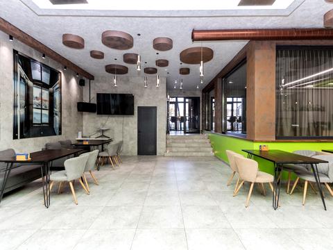 комерційна за адресою Вовчинецька вул., 196