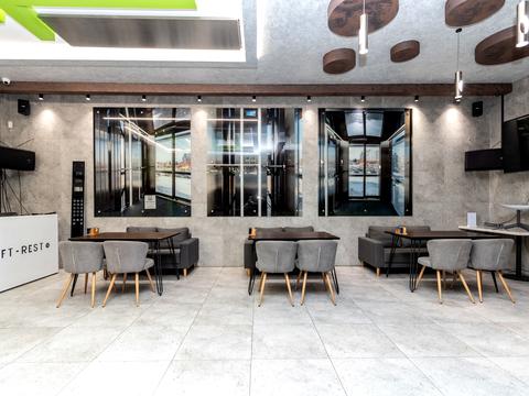 комерційна за адресою Вовчинецька вул., 196