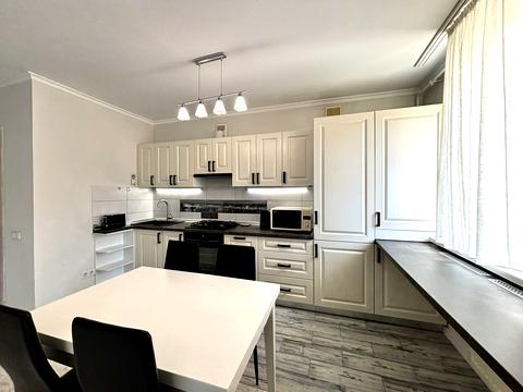 квартира за адресою Волинська вул., 3