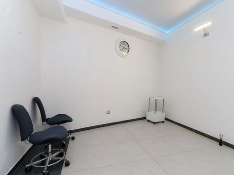 коммерческая по адресу Матейко ул., 58