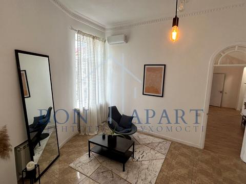 квартира по адресу Константиновская ул., 1