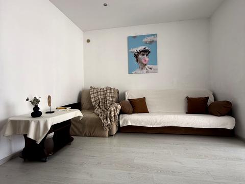 квартира за адресою Джерельна вул., 2