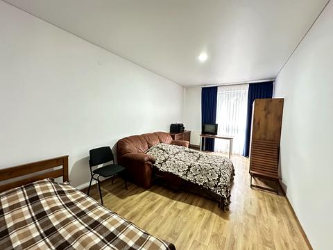 квартира за адресою Ряснянська вул., (Будинок 1)