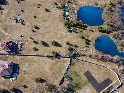 участок по адресу лугова