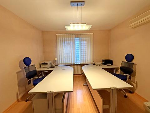 комерційна за адресою Андрія Верхогляда вул. (Михайла Драгомирова), 2