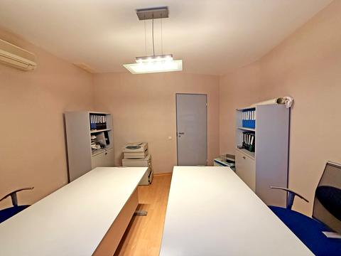 комерційна за адресою Андрія Верхогляда вул. (Михайла Драгомирова), 2