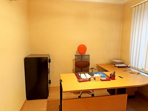 комерційна за адресою Андрія Верхогляда вул. (Михайла Драгомирова), 2