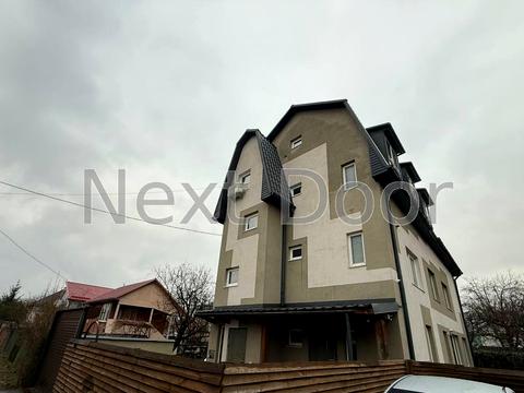 квартира за адресою Богатирська вул., 32