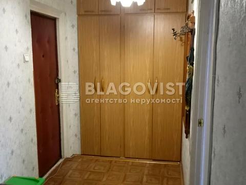 квартира за адресою Ревуцького вул., 18-А