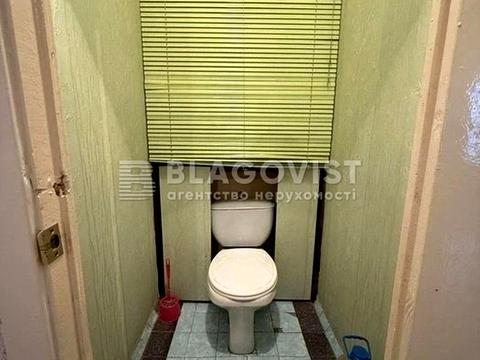 квартира за адресою Ревуцького вул., 18-А