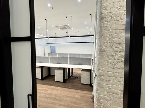 коммерческая по адресу Богдана Ступки ул. (Станіславського), 3