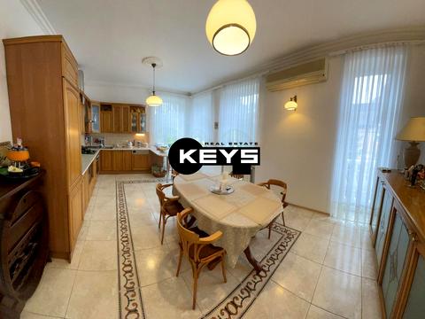 будинок за адресою Лісова вул., 1