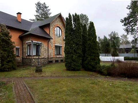 будинок за адресою Садова