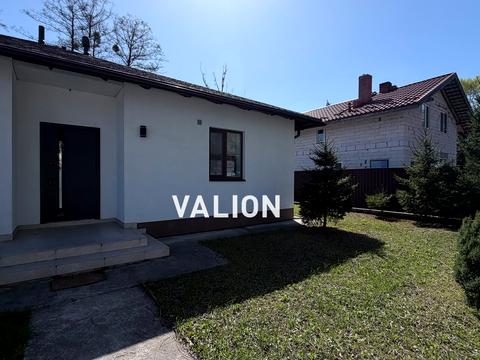 будинок за адресою Юності