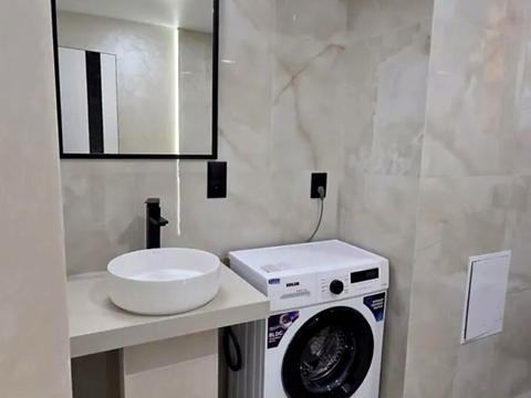 квартира за адресою Тролейбусна вул., 9-Б