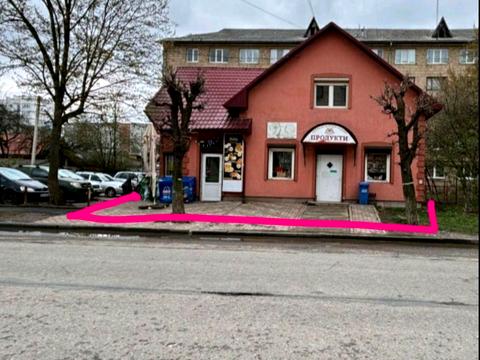 комерційна за адресою Миколи Лисенка вул., 3