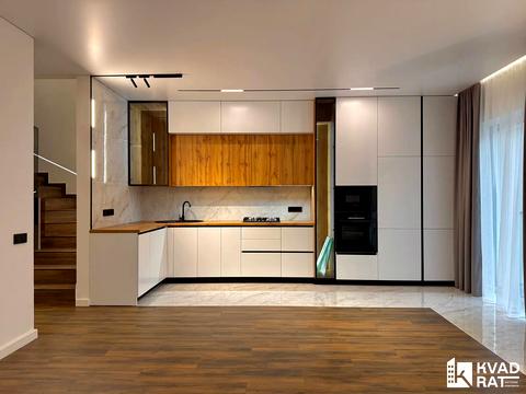 будинок за адресою Потічна вул.