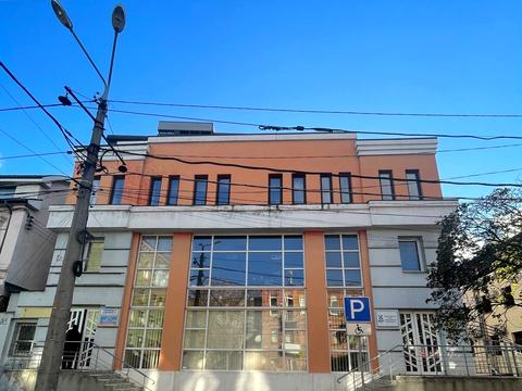 комерційна за адресою Князя Володимира Великого вул. (Плеханова), 3-Д