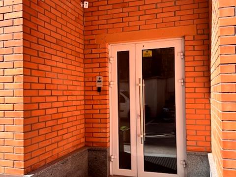 коммерческая по адресу Calle Dilova ул. (Димитрова), 2-Б