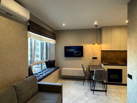 квартира за адресою Університетська вул., 1