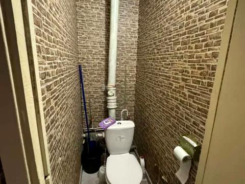 квартира за адресою Академіка Єфремова вул. (Командарма Уборевича), 7