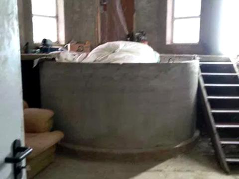 комерційна за адресою Інститутська вул., 97