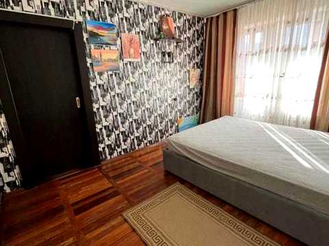 квартира за адресою Київ, Полкова вул., 72