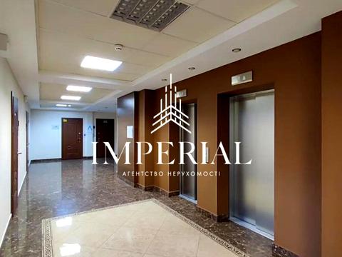 комерційна за адресою Ярославська вул., 56
