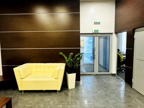 комерційна за адресою Генерала Алмазова вул. (Кутузова), 12