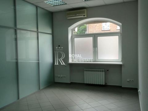 коммерческая по адресу Туровская ул., 29