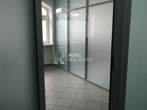 коммерческая по адресу Туровская ул., 29