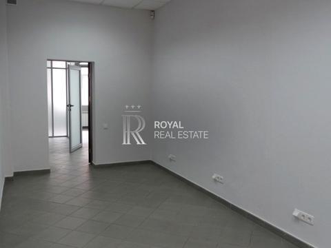 коммерческая по адресу Туровская ул., 29