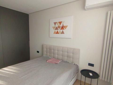 квартира по адресу Героев Майдана ул., 5