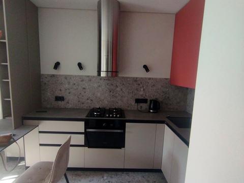 квартира по адресу Героев Майдана ул., 5