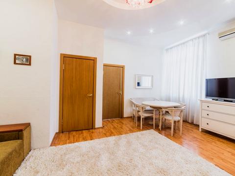 квартира по адресу Дмитрия Яворницкого просп. (Карла Маркса), 34