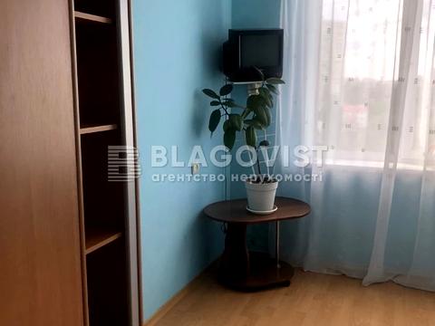 квартира за адресою Хорольська вул., 10