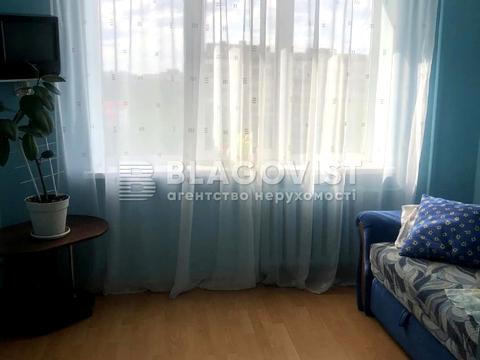 квартира за адресою Хорольська вул., 10