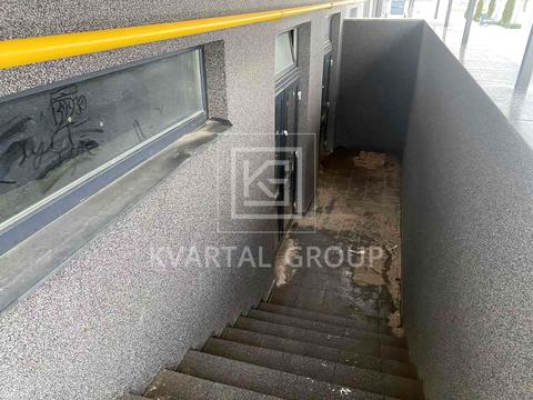 комерційна за адресою Івана Кожедуба вул., 8-A