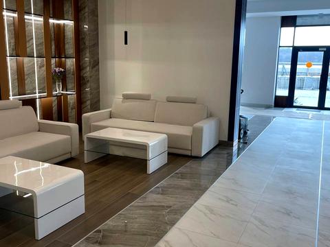 комерційна за адресою Звіринецька вул., 70-А