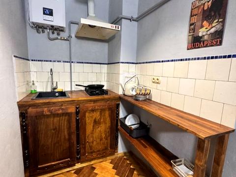 комерційна за адресою Донецька вул., 26
